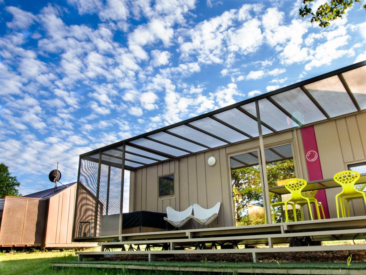Big Berry Luxury Lifestyle Resort Metlika Esterno foto